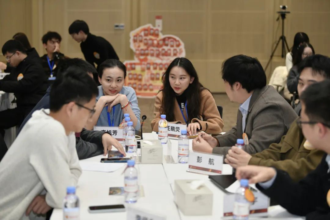 <p>旭芳王晓荧</p>
<p>彭航</p>
<p>。d</p>
