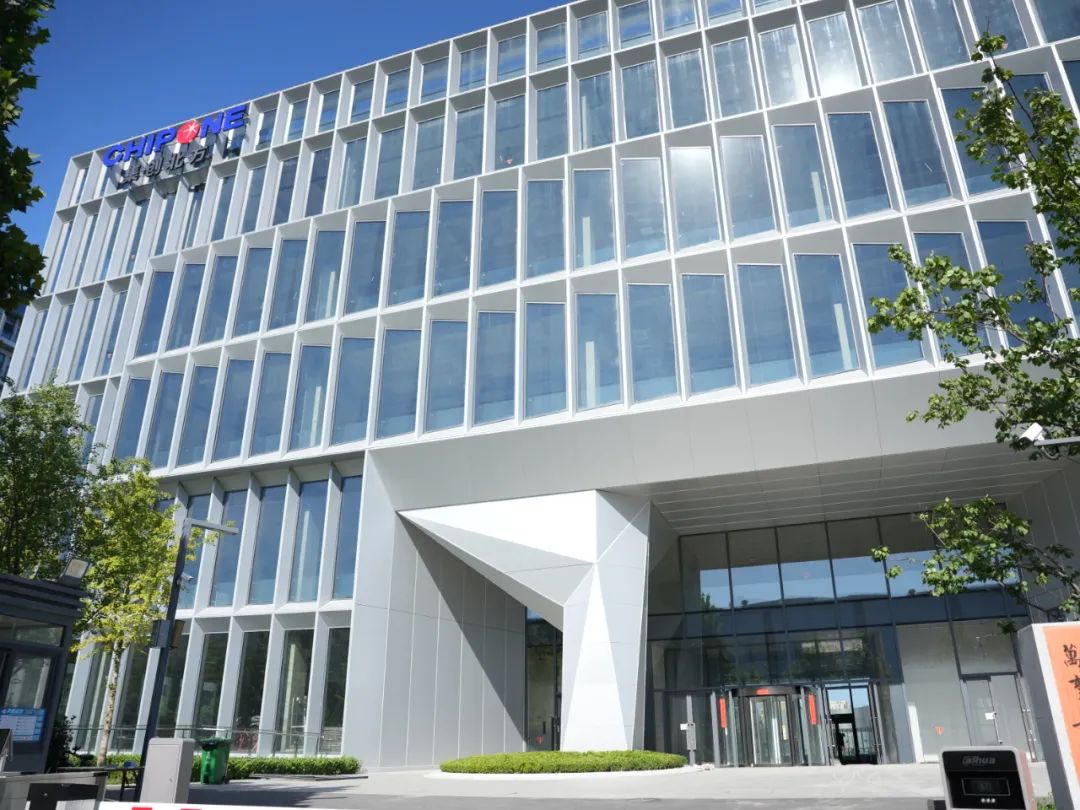 
<table>
<tr><td colspan="6"></td>
<td colspan="4">T</td>
<td colspan="2"></td>
<td rowspan="2"></td>
</tr>
<tr><td></td>
<td colspan="3"></td>
<td></td>
<td></td>
<td></td>
<td></td>
<td></td>
<td></td>
<td></td>
<td></td>
</tr>
<tr><td colspan="2">厂</td>
<td></td>
<td></td>
<td></td>
<td></td>
<td></td>
<td></td>
<td></td>
<td></td>
<td></td>
<td>I</td>
<td></td>
</tr>
<tr><td colspan="2">I</td>
<td></td>
<td></td>
<td></td>
<td></td>
<td></td>
<td></td>
<td></td>
<td></td>
<td></td>
<td></td>
<td></td>
</tr>
<tr><td colspan="3"></td>
<td colspan="10"></td>
</tr>
</table>
