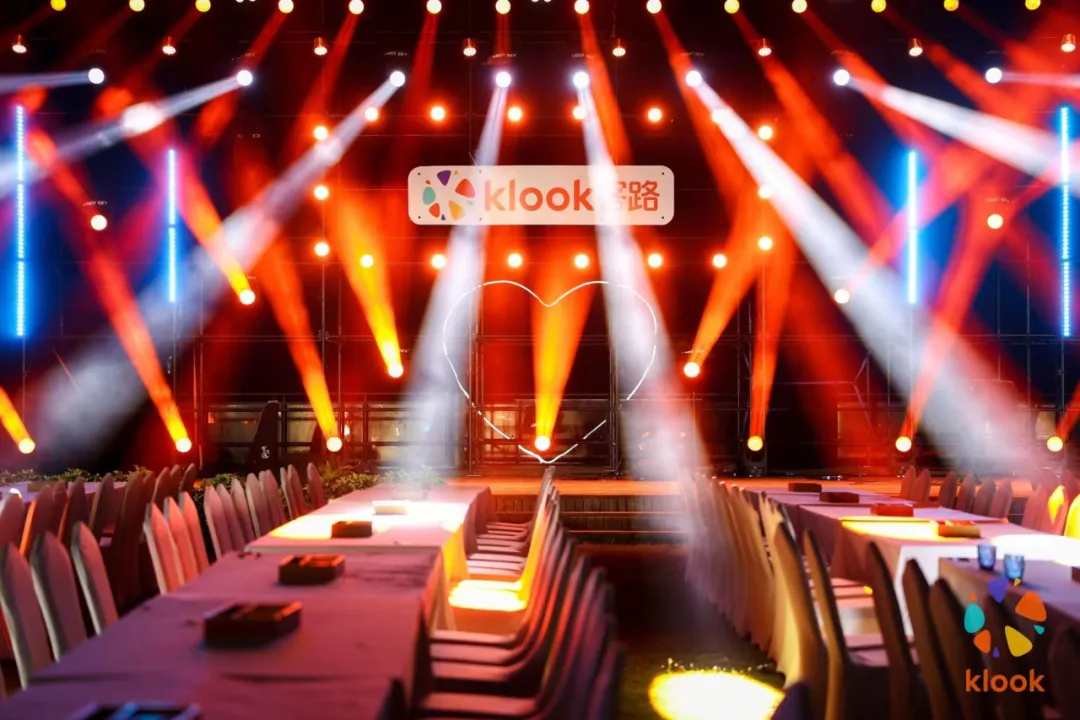 <p>eklook 路)</p>
<p>klook</p>
