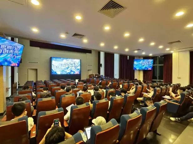 <p>要图</p>
<p>老未那</p>