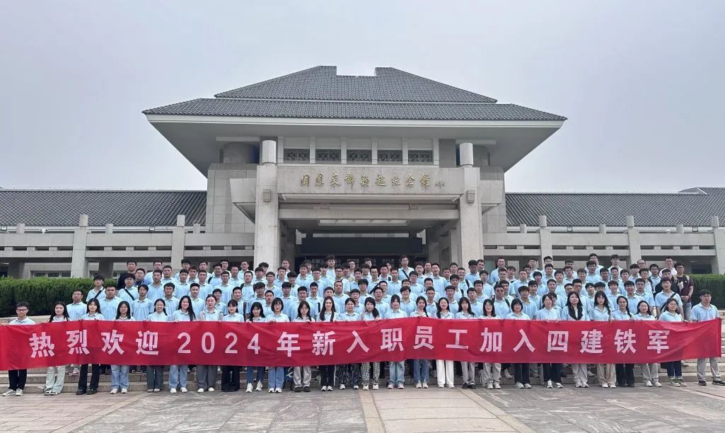 <p>日恩来本与赵定合能小</p>

<table>
<tr><td></td>
<td></td>
<td>...</td>
</tr>
</table>
