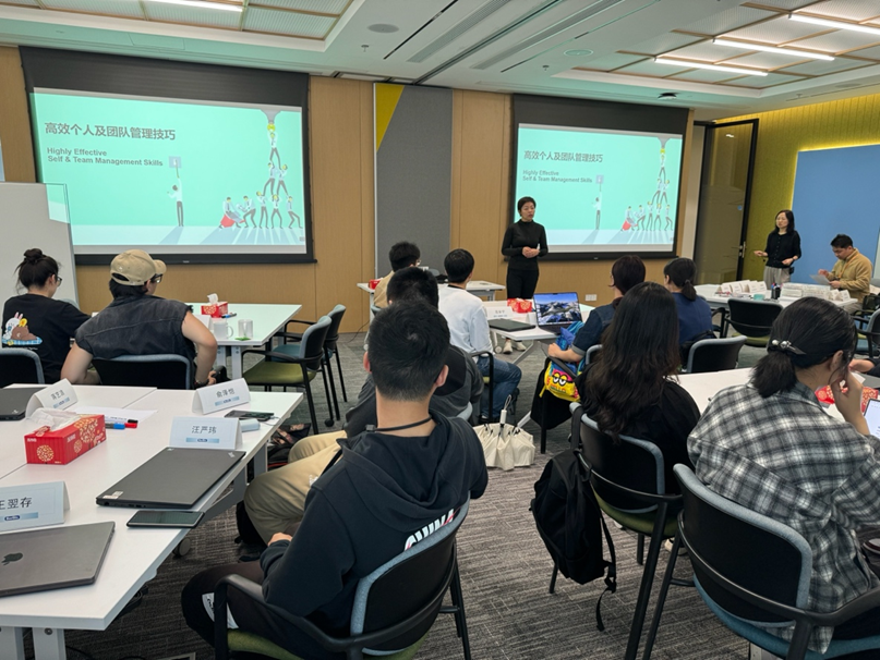 <p>高效个人及团队管理技巧</p>
<p>Highly EMetreSaink ieam Mansomen Sa高效个人及团队管理续巧</p>
<p>。MN</p>
<p>汪严玮</p>
<p>翌存</p>
