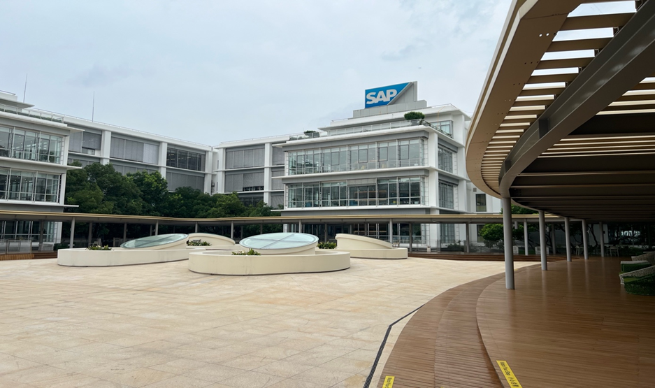 <p>SAP</p>
<p>乐</p>
