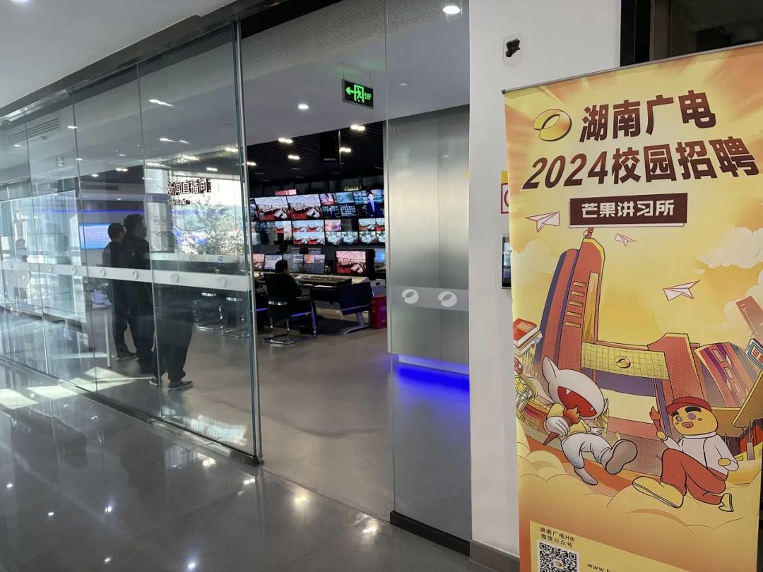 
<table>
<tr><td></td>
<td></td>
<td></td>
</tr>
<tr><td></td>
<td></td>
<td></td>
</tr>
<tr><td>I,</td>
<td></td>
<td></td>
</tr>
<tr><td></td>
<td></td>
<td></td>
</tr>
<tr><td></td>
<td colspan="2"></td>
</tr>
</table>
