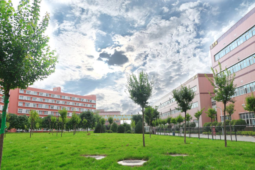 <p>以海</p>
<p>面面江团行</p>
<p>中市国际</p>
<p>4</p>
